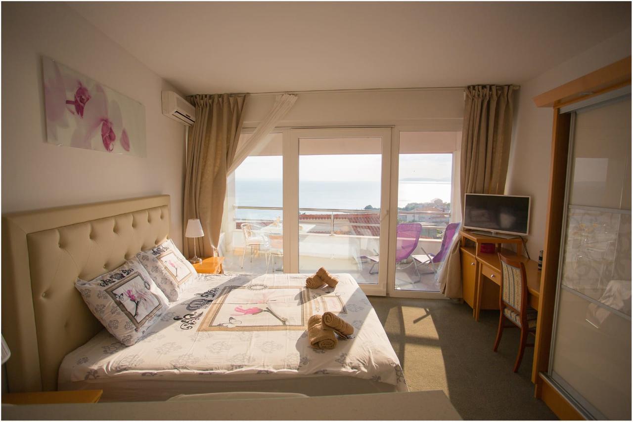 Maja Apartment *